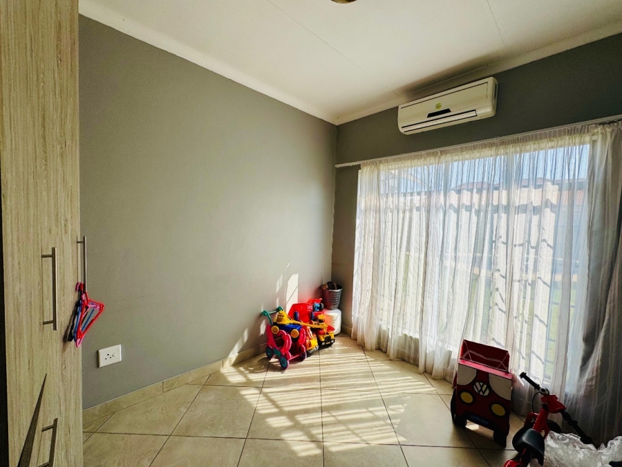 3 Bedroom Property for Sale in Waterval East North West